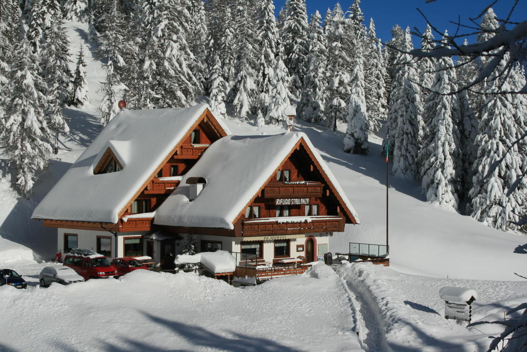Rifugio Passo Staulanza Hotel Zoldo Alto Eksteriør billede